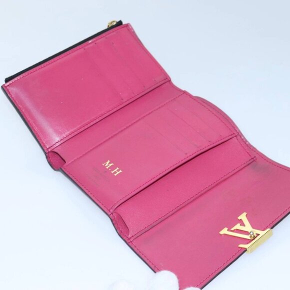 LOUIS VUITTON Portefeuille Capucines Compact Wallet Black - Picture 12 of 15